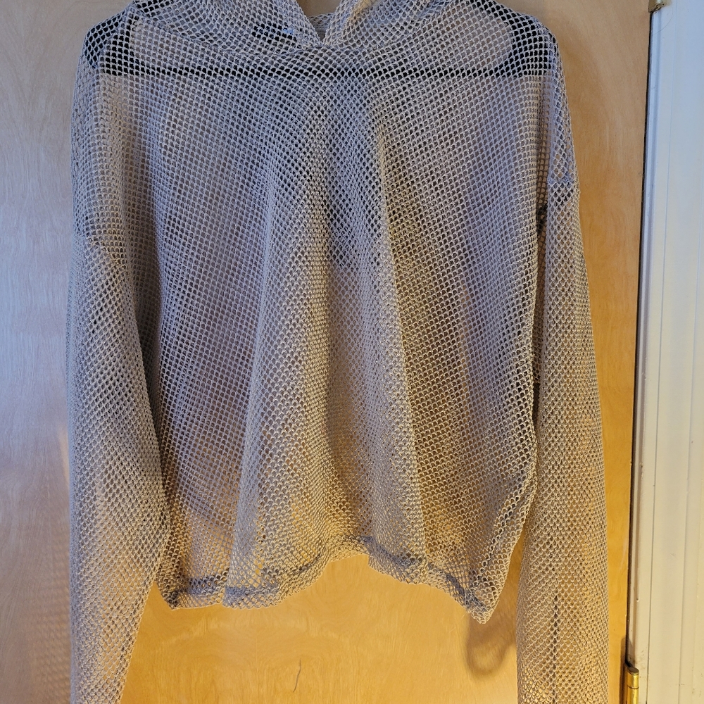 Fashion nova Long-sleeved hooded crop shirt